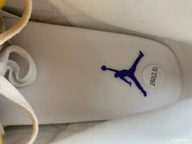 Jordan Bryant 869802-907 Retro Kobe 3 PE 0514